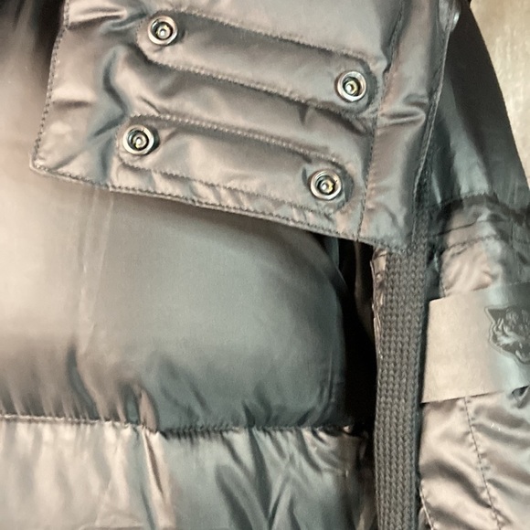 onitsuka tiger andrea pompilio puffer black with red lining. Down filled XL W - Picture 3 of 10